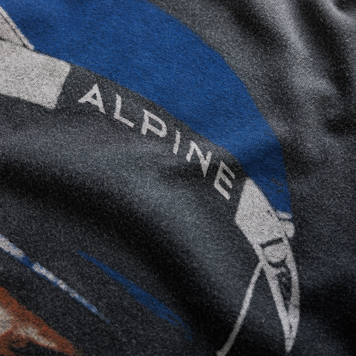 Alpine Formula One Team Helmet Washed Black T-Shirt - Image 6